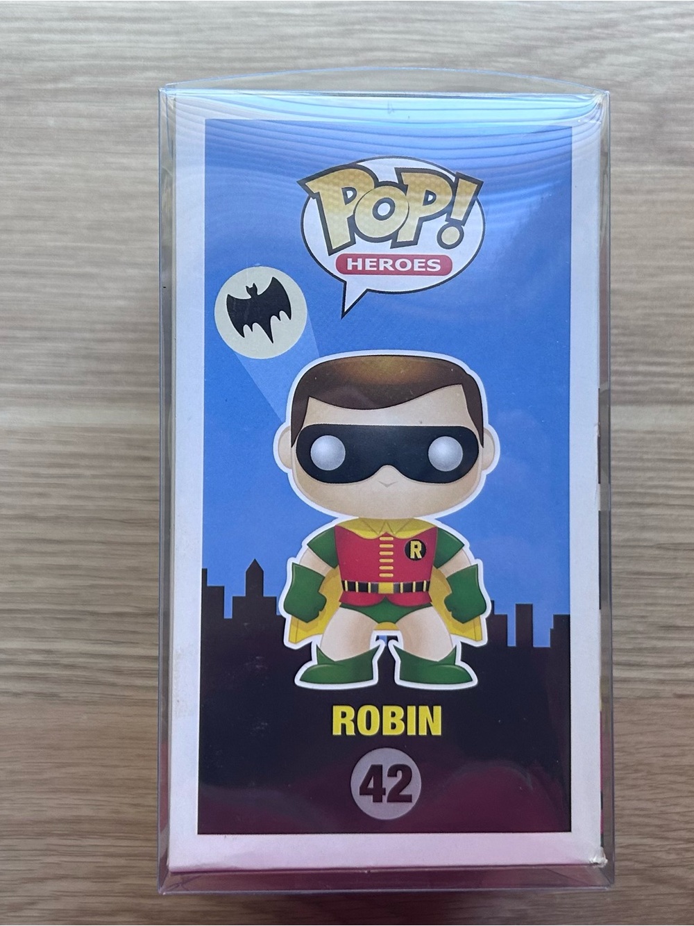 Funko Pop! Heroes Batman Classic TV Series #42 Robin - Picture 4 of 4